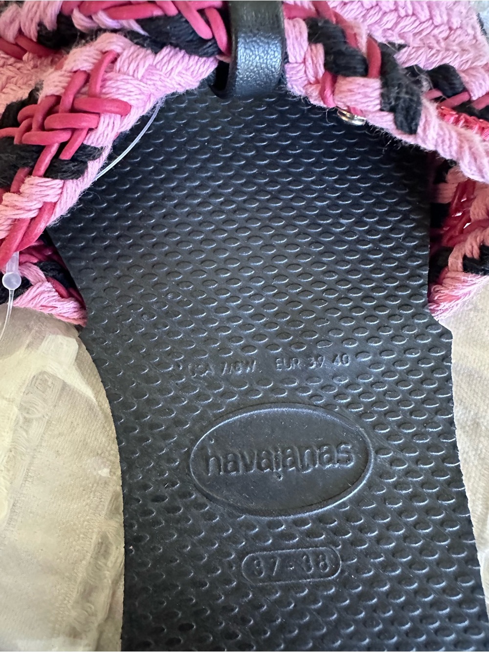 Havaianas - Pink and black sandals - Picture 3 of 5